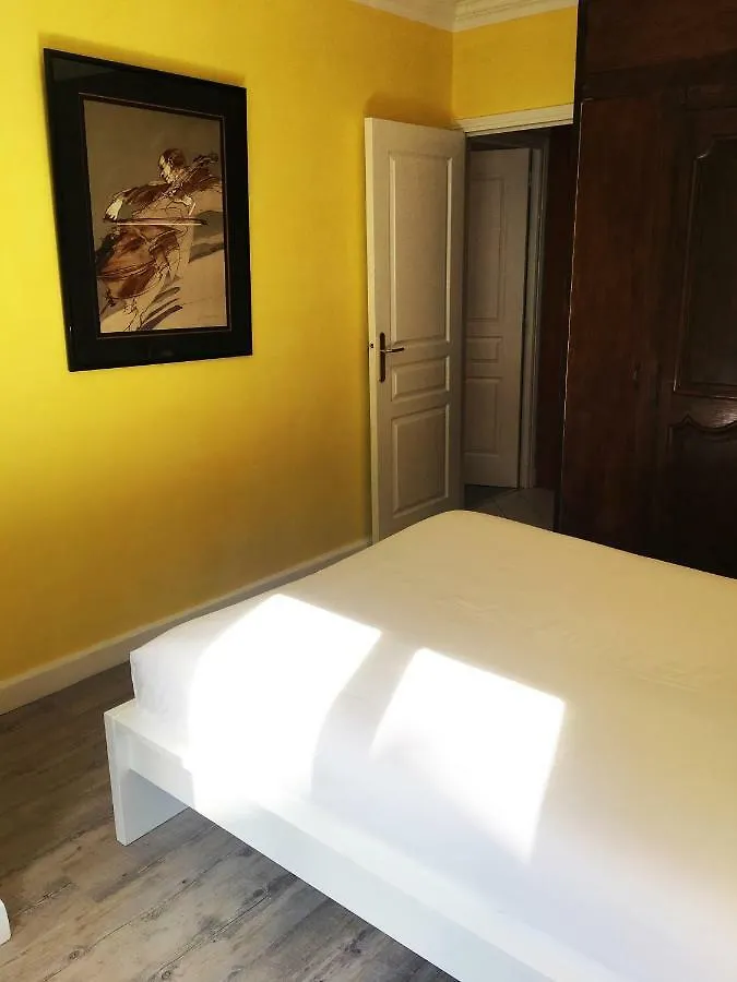 Appartement Red Flat Paris France